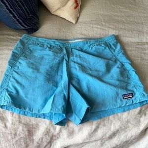 Women’s Patagonia baggies size small